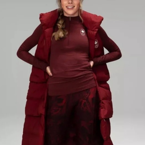 LULULEMON TEAM CANADA TRANSFORMABLE DOWN PARKA VEST NWT SZ 16 - Picture 5 of 16